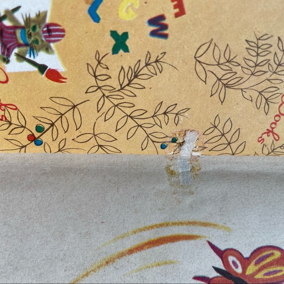 A Little Golden Book - Walt Disney's Scamp - Picture 9 of 9